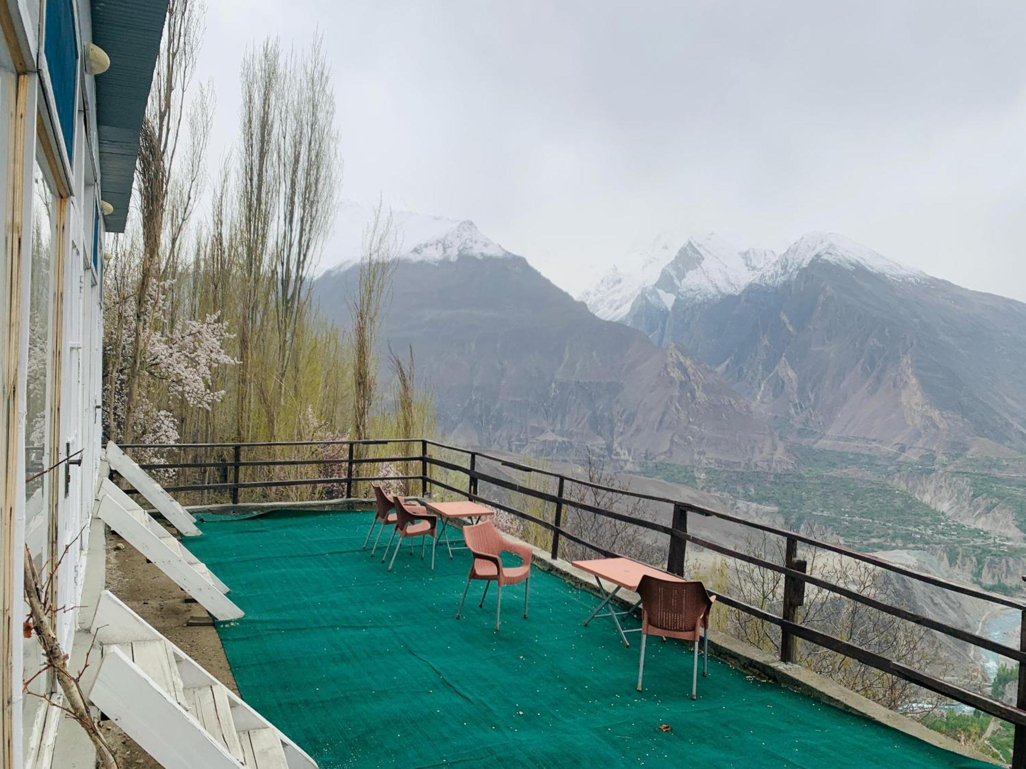 Venus Mountain Resort, Hunza Karimabad  Buitenkant foto
